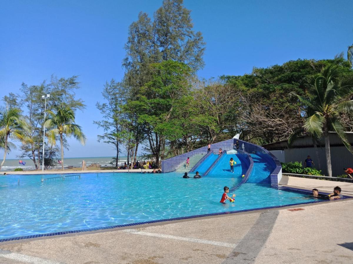 Desaru, Bayu Balau Beach Resort Bandar Penawar Esterno foto