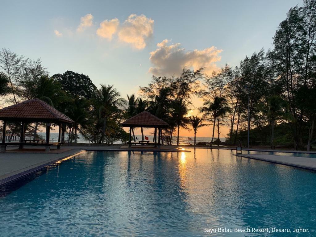 Desaru, Bayu Balau Beach Resort Bandar Penawar Esterno foto